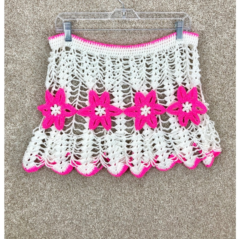Handmade Crochet Floral Mini Skirt Womens M White Neon Pink FestivalBeach Wear - Picture 1 of 5